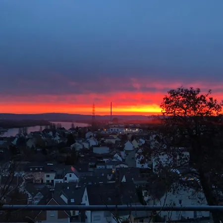 Zum Schoenen Ausblick Weissenthurm