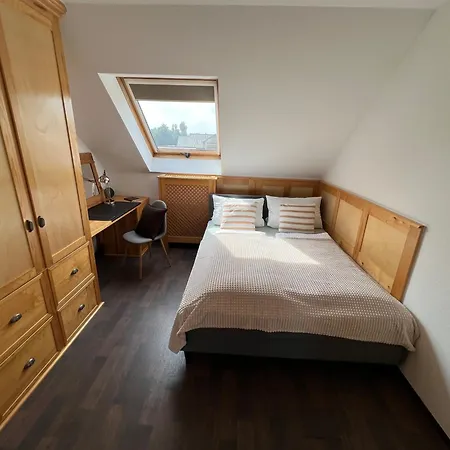 Zum Schoenen Ausblick Apartmán Weissenthurm